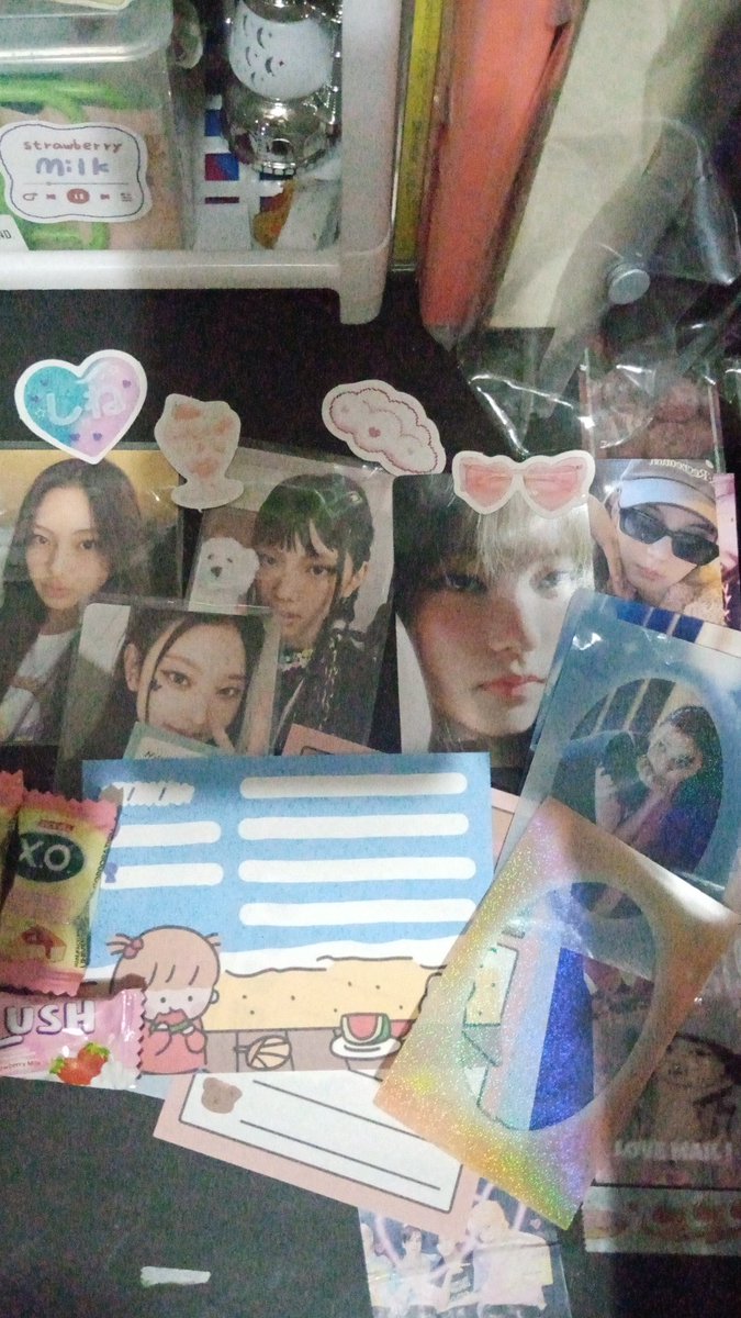kagamileigh's tweet photo. Hello @rainenot_rain tysm for letting me adopt hyein and haerin💕ang pretty nila and finally nakuha ko na prio ko na si hyein teddy🥹cute packaging! I also loved the freebies😭💕this really cheered me up Lalo na sa pinagdadaanan ko ngayon:(tysm po for this
#raine_feedbacks https://t.co/V8jG323Yz4