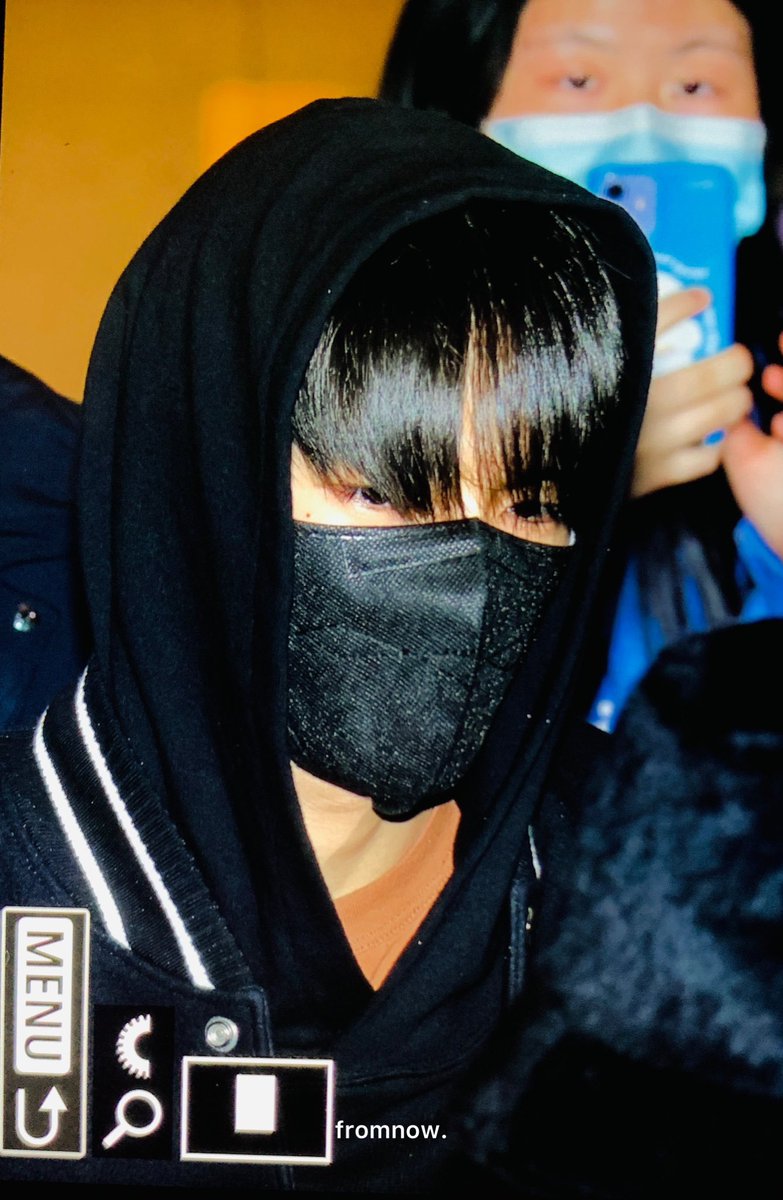 221111 #제노 #JENO 

우리 제노 잘 다녀와아!!~