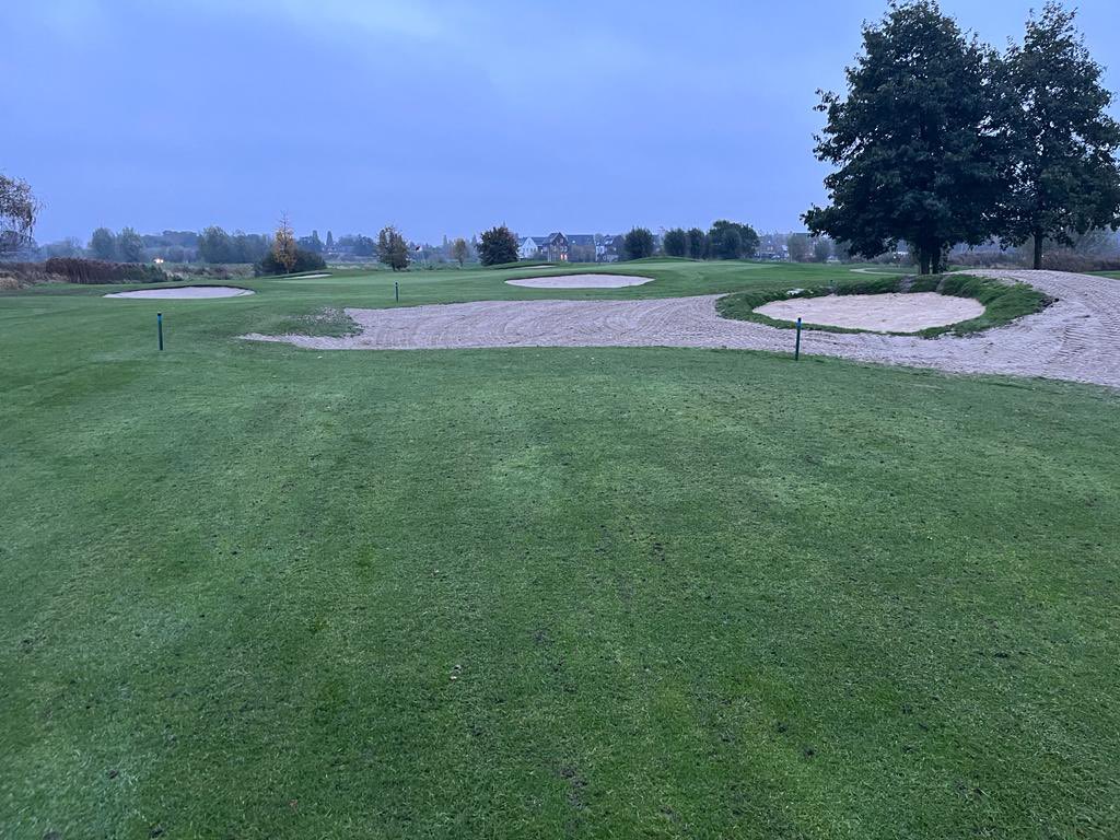 Bunkerrenovatie op <a href="/OldCourseLoenen/">OldCourseLoenen</a> november 2022
#oldcourseloenen #bunkerrenovatie #golf #golfclubloenenaandevecht