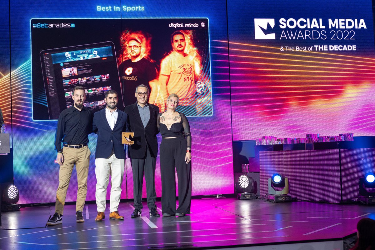 Social media awards 2022 in Greece last night! 
<a href="/betarades/">Betarades.gr</a> wins Best in Sports category! 
Here is @Kyriakos and George Theofanopoulos receiving the award. Congratulations 👏