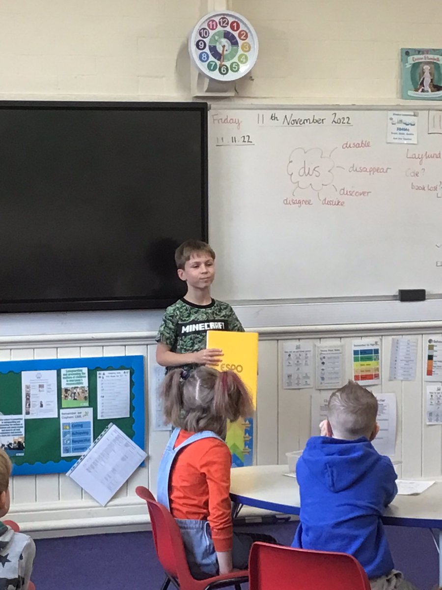 ClaphamTerrace1's tweet photo. This morning Year 3 have been sharing their persuasive leaflets, we have been reflecting and feeding back information to our classmates. It has been a great opportunity to reflect on our language features #leaflets #uplevelling #collaborative https://t.co/i6LIc1cAGo