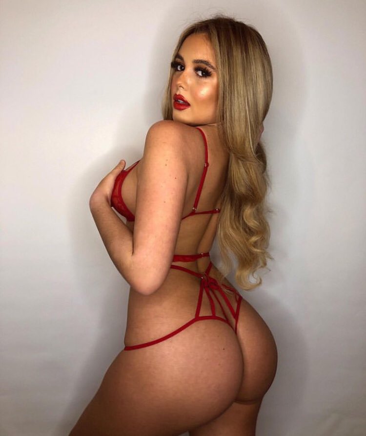 WrenchInYaPlan's tweet photo. Bad Bitch Alert!💋 https://t.co/ZjQPsxedGA