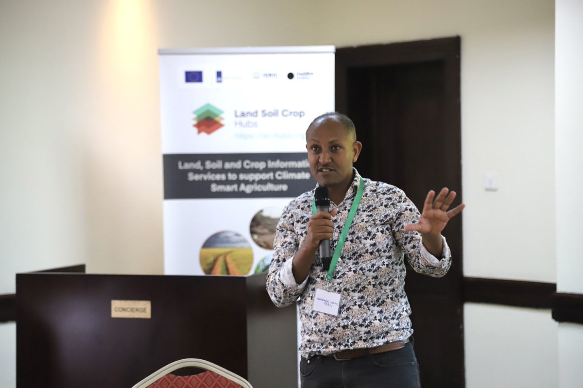 ASARECA's tweet photo. Ermias Betemariam of Soil Health scientist from @ICRAF leads #particpants on a session to identify capacity requirements for Land, Soil, and Crop information use; Data users identify the main LSC data providers; and how they use LSC data in their work. @ISRICorg @EU_Commission https://t.co/FslXzu0o7u