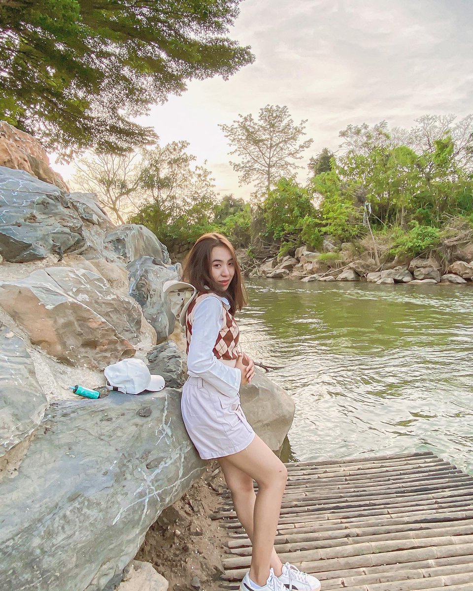 เดี๋ยวนี้ไม่ตอบเลยน๊า ทักไปแล้วไม่ตอบเลยน๊า 🤧🌈 #มีแฟนเป็นผู้หญิงแต่โคตรมีความสุข #ชอบผู้หญิง #เลสเบี้ยนโสด