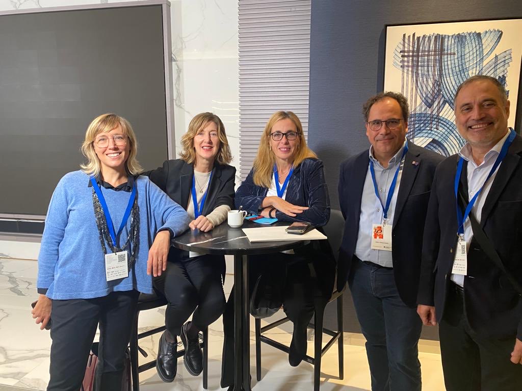 Fent la prèvia de la sessió sobre mercat de treball i sostenibilitat a la #JornadaCEC2022 del <a href="/economistescat/">Col·legi d'Economistes de Catalunya</a>. Ponents de luxe de ⁦<a href="/UOCuniversitat/">UOCuniversitat</a>⁩ i ⁦<a href="/treballcat/">Treball</a>⁩ ⁦<a href="/erimbau/">Eva Rimbau Gilabert</a>⁩ ⁦<a href="/eserrlop/">Enric Serradell Lopez</a>⁩ ⁦<a href="/Carmen_pages/">Carmen Pages</a>⁩ ☺️