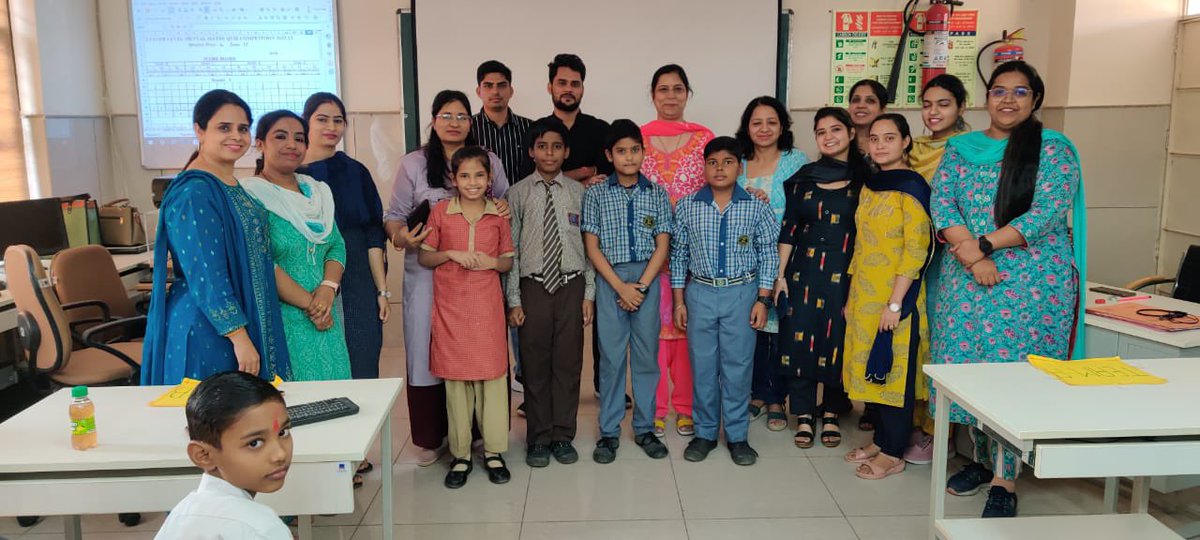 EkpreetKaur4's tweet photo. Mental maths helps students to recognise their options & build flexibility. Students of @DelhiGovtSchool participated in mental maths quiz held @TgSkv and displayed their #loveformathematics . Gratitude @Dir_Education @msisodia @PbpandeyB for providing the platform to students. https://t.co/6gXHT3sa4v