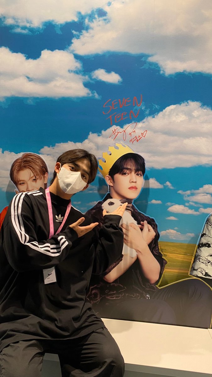 COUPSTAGRAM tweet media