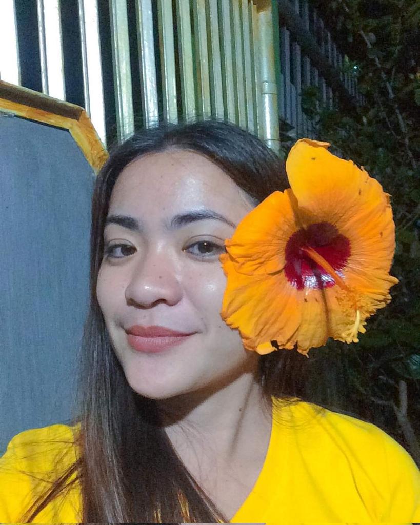 shatinggggg's tweet photo. 🌺🌺🌺 https://t.co/3uvbRmWltz