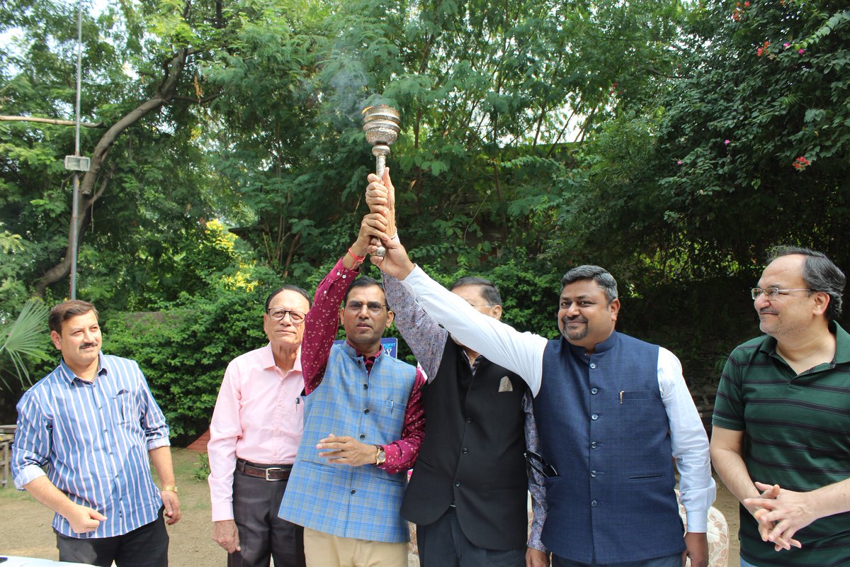 JIFFJaipur's tweet photo. JIFF starts ‘JIFF INDIAN PANORAMA’s biggest Film Promotion from Guwahati
Beginning on 15th November, the TORCH CAMPAIGN will continue for 3 months, in 12 cities of the country.
For More: https://t.co/BL7qMjWzhv

#torchcampaign #jaipurinternationalfilmfestival2023
#jaipurfilmarket https://t.co/ACRp62D8kK