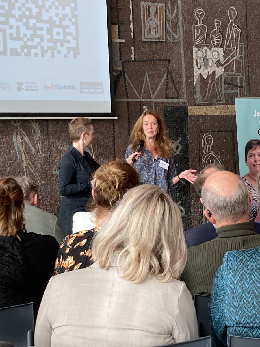 @MargreetGriepink : Gemeentegrenzen mogen geen belemmering zijn. Als het thema je raakt, zijn er vele mogelijkheden om bruggen te bouwen. #GelderlandGeletterd #Basisvaardigheden #Rivierenland