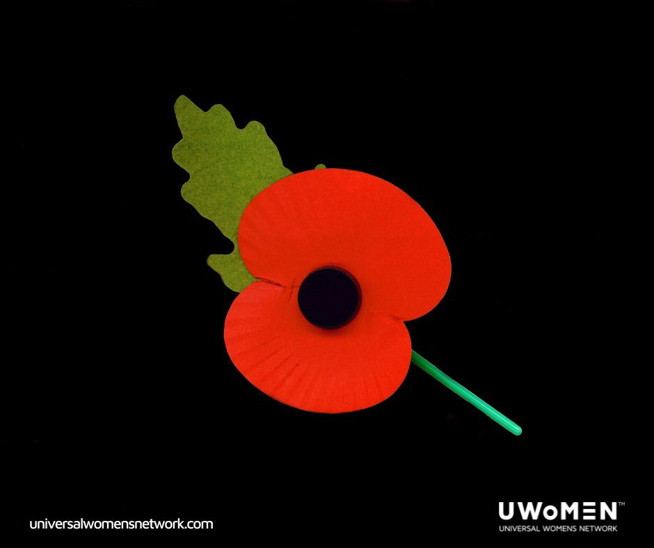 Lest we forget the courageous men and women who sacrificed their lives to serve our country.🇨🇦 Lest we forget the brave men and women who never returned home and the families whose lives have been forever changed. Thank you for your service.  
#rememberanceday