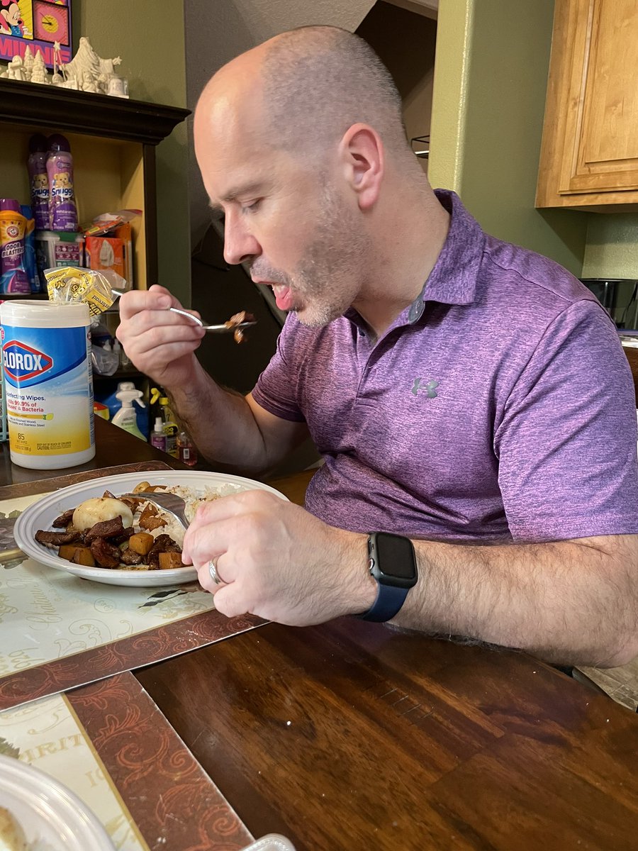 If you’re a Filipina married to a foreigner, what is your hubby’s favorite filipino food? My sweetheart loves adobo with boiled eggs! #filipinofood #pinaywife #brithusband #pinaywifetobrithusband #brithusbandtopinaywife #britfilcouple