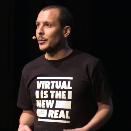 kif_event's tweet photo. Le @kif_event recevra Frederic LECOMPTE cofondateur de @BacklightParis lors du KIF BEST OF 2022 ''IMMERSIF'' le 15/11
Inscrivez vous pour assister à l'évenement👇
https://t.co/Tm9PS39wbc
#changeonsdeperspectives
#expeditionkheops
#institutdumondearabe
#VeniseRevelee
#Flyview https://t.co/qoVLj1Okv7