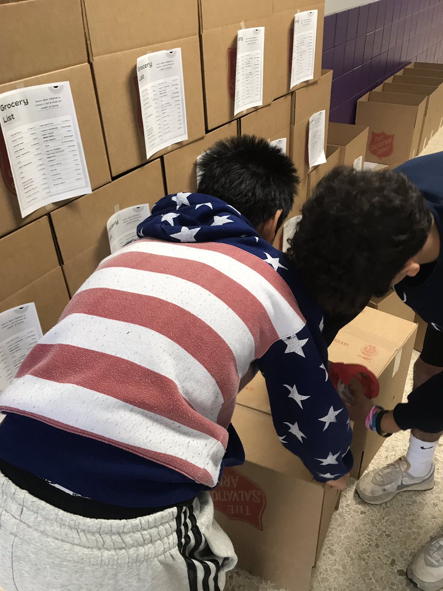 WEB Leaders getting ready to get this food drive in gear! Everything kicks off Monday with 4th hour classes competing to fill the most boxes. <a href="/bpbroncos/">Boulan Park</a>