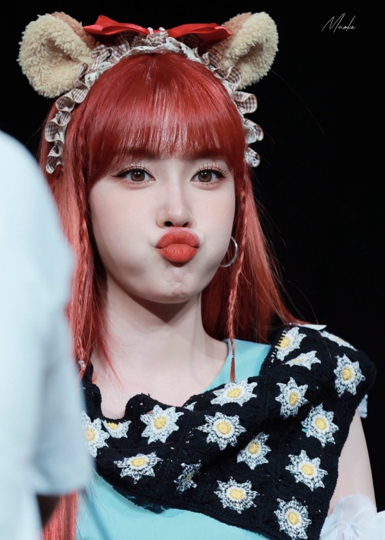 Yoonniena's tweet photo. 2years😗

#STAYC #스테이씨 
#STAYC_2nd_Anniversary
#HAPPY_STAYC_DAY
#스테이씨 #윤 #STAYC 
#Yoon #심자윤 https://t.co/0ptMVsylo3