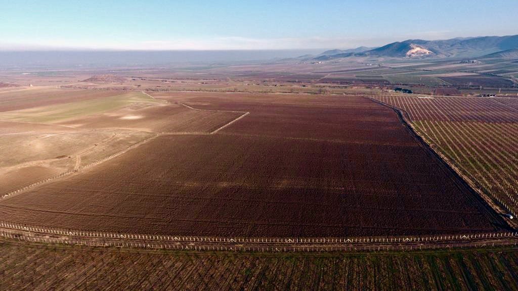 BoraYAZIR's tweet photo. Allahın izniyle bugün #Gürcistanda sıradaki yatırımı yapmış olduk. Artık tarih boyu #Azerbaycanlı kardeşlerimin yaşadığı #Talaveri köyünde bir #Türkiye vardır. İnşallah yakın zamanda  #🇹🇷 #🇦🇿 #🇬🇪 bayraklarını asıcaz. Tam gücümüzle devam. https://t.co/1pIrr1AA8F