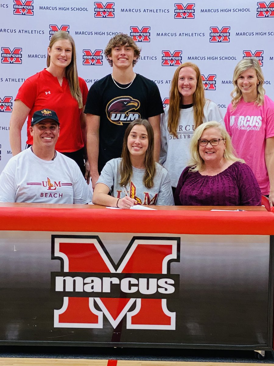MarcusRedNation's tweet photo. 🏐Congratulations to our @MarcusHSvb1 signees!
We are SO PROUD of you! 
#MarcusAthletics
@Marcus_HS @LISDsports 
@ULM_BeachVB @ETBU_Volleyball 
@MaggieCox2023 @PeytonFredrick2 https://t.co/StBW0zYRiF