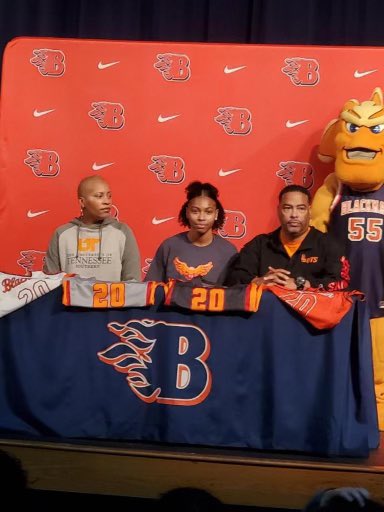 UTSouthern Women's Basketball tweet media