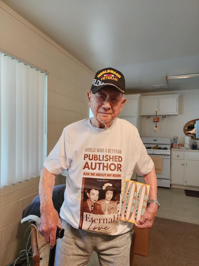 abapres_elect's tweet photo. Happy Veteran's Day.  Today I want to honor Lou Moore, a WWII veteran, who turned 100 this year. Last year, during an @ABAesq program, Mr. Moore was awarded the Congressional gold medal. #VeteransDay https://t.co/uSLMTfAYKr