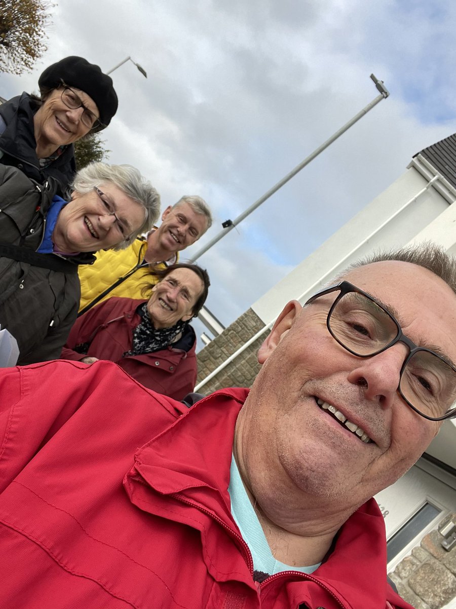 CouncillorTudor's tweet photo. Mary Simpson, @LindaGilroy Mark Lowry, Tina Tuohy and yours truly did a cheeky canvass of 40 Ham voters today! Quite a few outs today but lots of leaflets for @GarethDerrickUK delivered too. Thanks, as ever! @PlymouthLabour @UKLabour @LabourCllrs @LGA_Labour #labourdoorstep https://t.co/hmZBsM7ls6