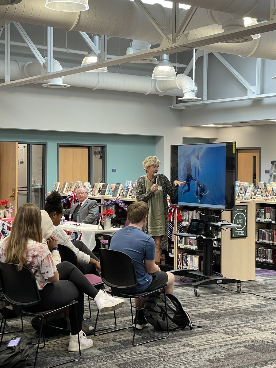 DGNStuCo's tweet photo. Thank you for all those who have served. We were so honored to have true heroes speak to our classes this week https://t.co/NIUciWpFOO