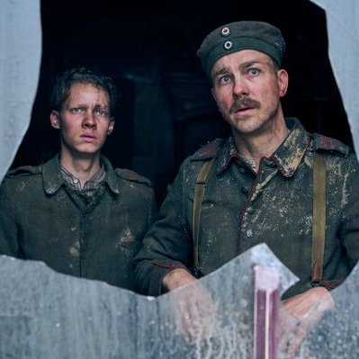 Episode 45: The Episode That Was Fated 

For #ArmisticeDay, join <a href="/maggieofthetown/">Maggie Lovitt</a> &amp; <a href="/nicoleackman16/">Nicole Ackman</a> as they discuss <a href="/netflix/">Netflix</a>'s stunning new adaptation of #AllQuietOntheWesternFront. 

Available everywhere you listen to #podcasts!

🎙️linktr.ee/petticoatsandp…