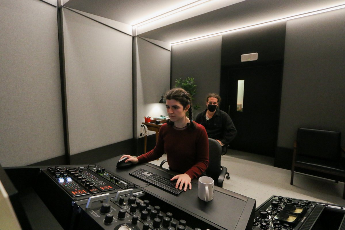 ardarecorders's tweet photo. Even though we do online mastering for the client’s comfort, we still have attended sessions, where you watch the whole process in real-time. Imagine listening to your music in this amazing-sounding room 🤯
#ArdaRecorders #arda #mastering #masteringsession https://t.co/Z98k1dOdgo