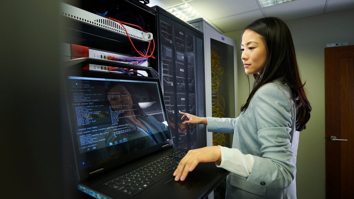 TamaraMcCleary's tweet photo. Seven tips for #womenintech from female execs who’ve been there, done that https://t.co/5APCipmsZf #leadership https://t.co/3WkTkI2KqB