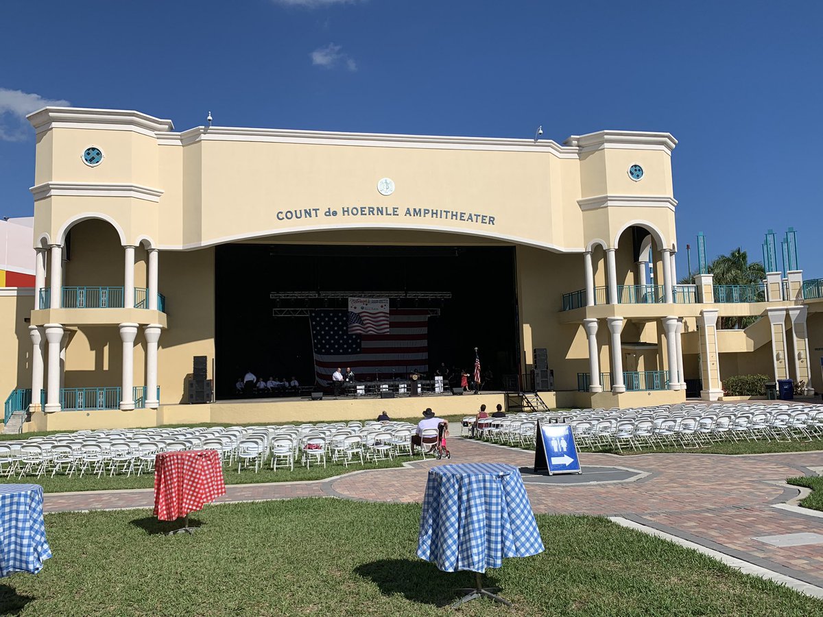 Principal Lee tweet media