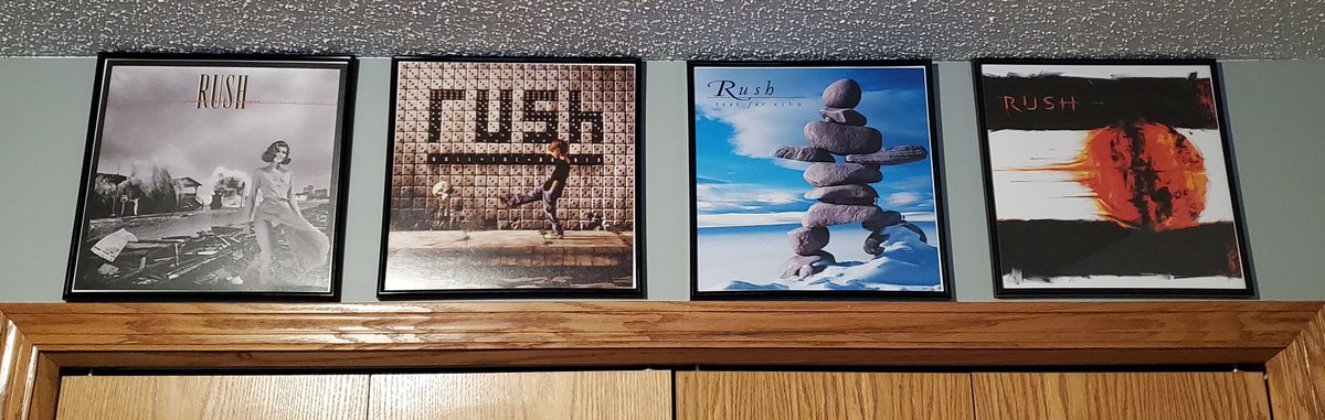CTSLICK's tweet image. Latest additions to my room of Rush

#RushFamily