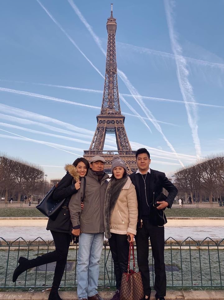 tranganh2841's tweet photo. No birth, no death. “Life” is just a collection of countless existing being-seen moments. That they can’t be seen doesn’t mean they dont exist. You’ve been around me so far, and somehow will be always. https://t.co/Va6sz6M0XZ