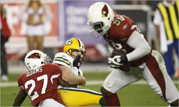 GaryRGurecki's tweet photo. @BleacherReport Packers Wild Card loss to the Kurt Warner Cardinals where Rodgers got Face masked on the force fumble https://t.co/KFkLGrzOYZ