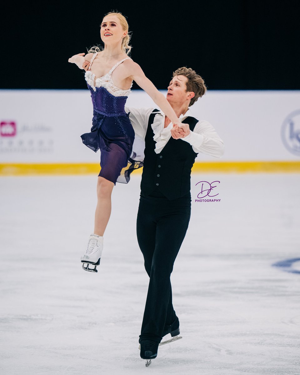 DanielleEPhoto's tweet photo. Haley Sales &amp; Nikolas Wamsteeker 🇨🇦 practice their Free Dance at the 2022 MK John Wilson Trophy in Sheffield, GB. 

📷 Danielle Earl for Skate Canada

#danielleearlphotography #figureskating #SalesWamsteeker #MKJohnWilsonTrophy https://t.co/7w2Fsv5P00