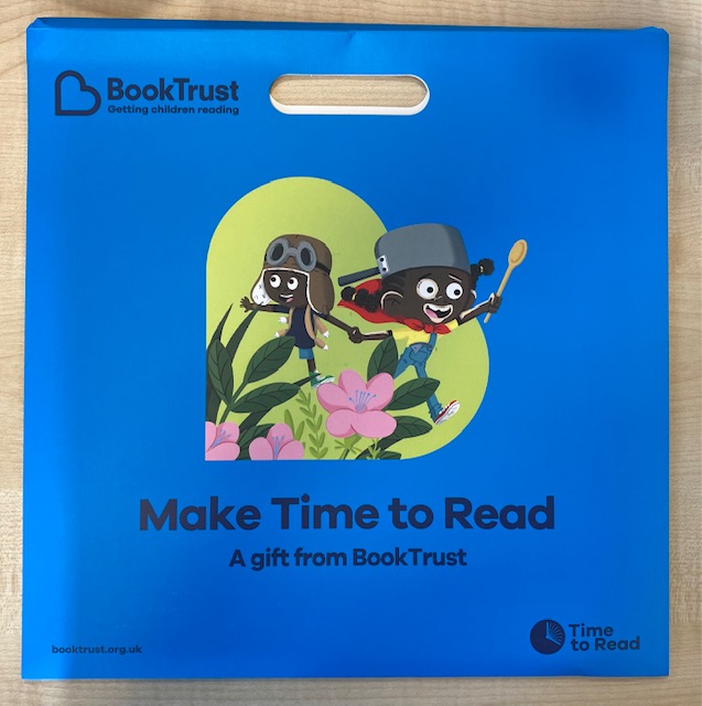 LSEATBelmont's tweet photo. We were delighted to receive these gifts from the @Booktrust this week to give out to our Reception children. Thank you! We hope the children enjoy their reading over the weekend ๐ #maketimetoread https://t.co/pJMtkCQDaB