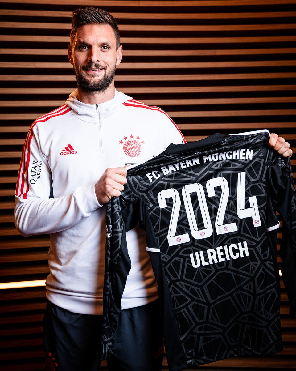 FabrizioRomano's tweet image. Official. Sven Ulreich has extended his contract with Bayern until June 2024, agreement signed today. 🚨🔴 #FCBayern 

Ulreich: "I'm very happy to stay at Bayern. The cooperation with the whole team and especially with Neuer has grown into something special over many years".