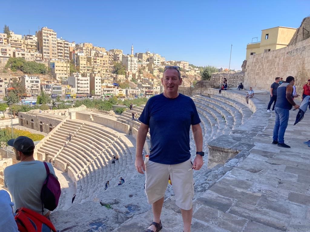 EVtoQatar's tweet photo. Dream team reunited, we were back on the road, and have reached Jordan. 

We were welcomed by hot  weather, ex-Wales player Peter Nicholas and MG Motor Jordan … what’s not to like? ☀🚗

Next, 150 miles to Wadi Rum  🛣

#electriccartoqatar @FAWales @IsraelTourism @MGMiddleEast https://t.co/DO0o33nw1I