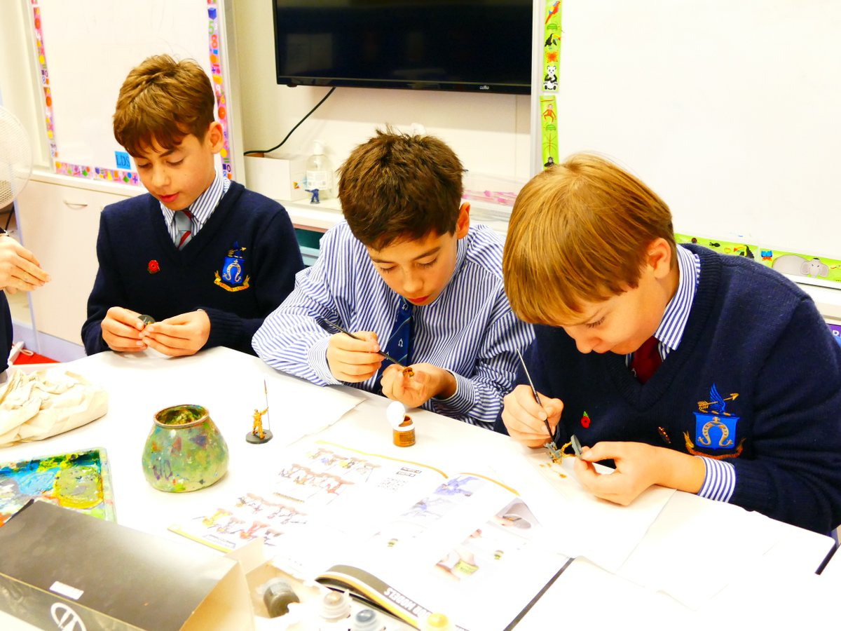 SJBWindsor's tweet photo. The Upper School boys enjoy their lunchtime Warhammer Club with Mr Snell, which is a welcome respite during a busy exam week.
#SJBupperschool #SJBcreative #warhammer https://t.co/SIi7NJSLHo