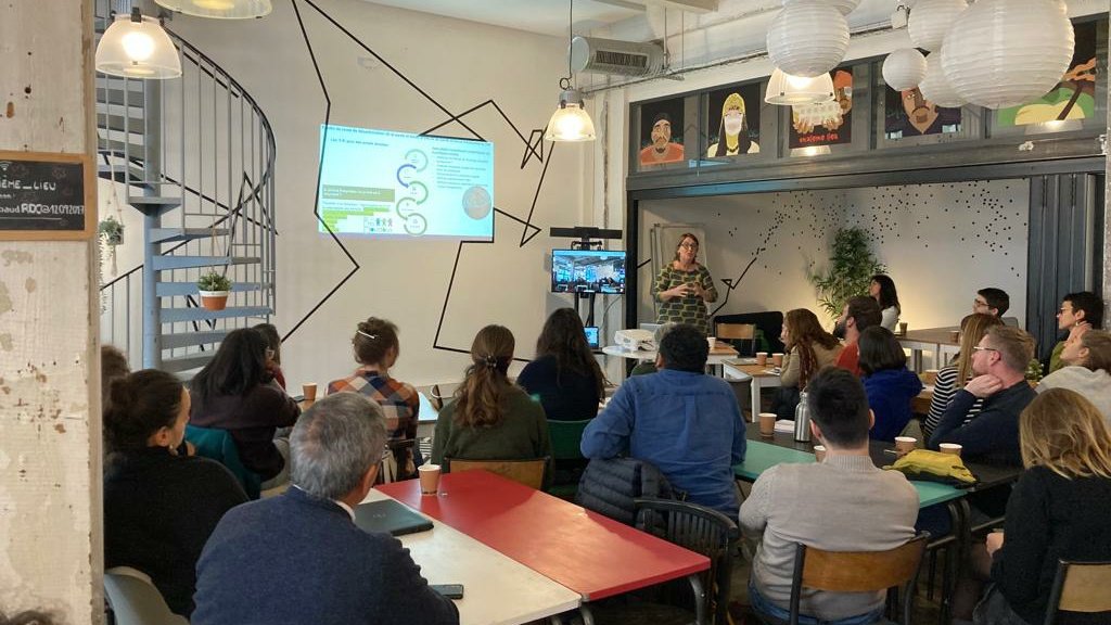 ASantePlanetR's tweet image. Lancement ce matin des rencontres de l'#alliance 🙌 au programme : 
🌏 Intro à la #santé #planétaire
🤝 Communication non-violente
☁️ Empreinte carbone du secteur de la santé 

@ph_alliance @theShiftPR0JECT