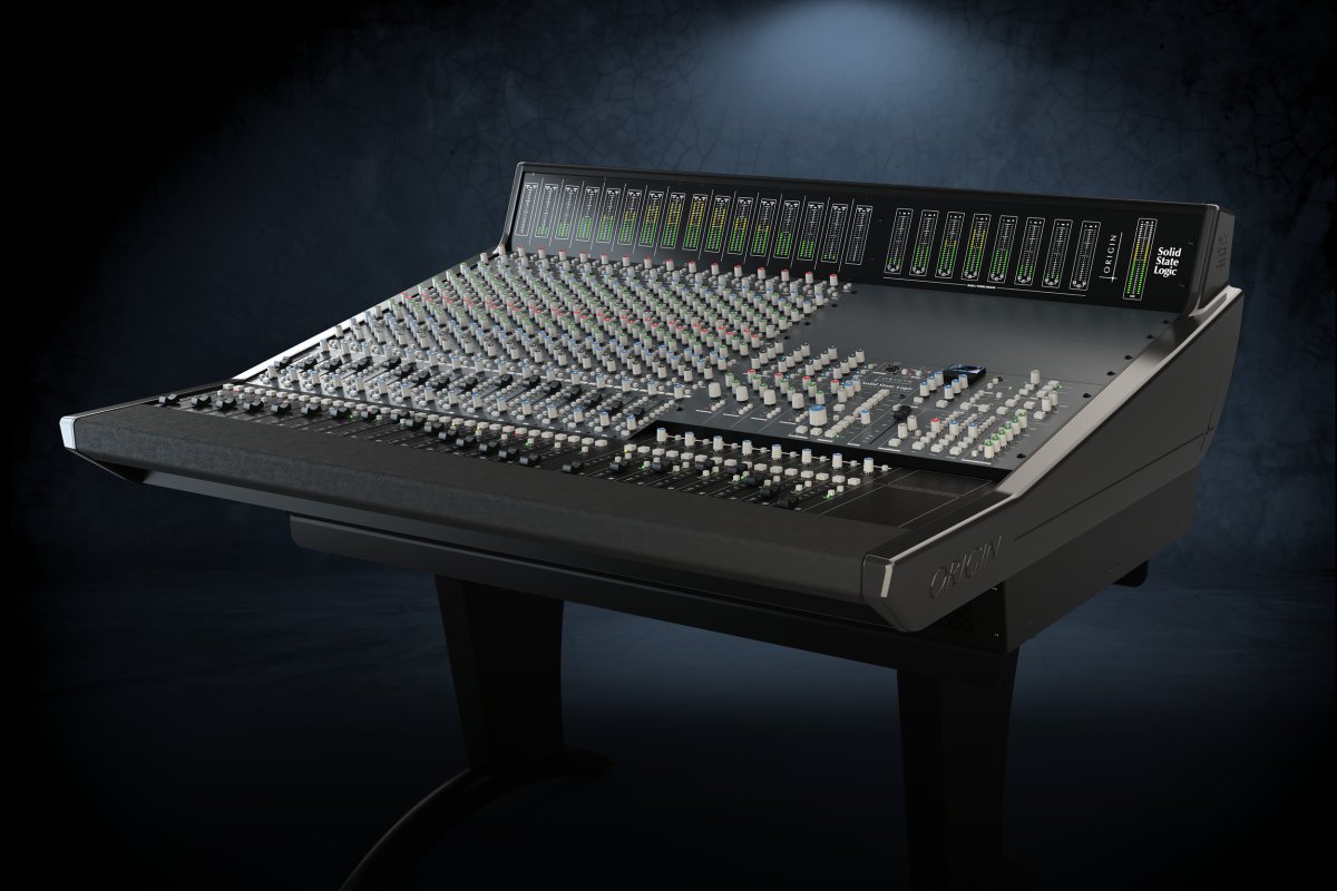 GiraffeAudio's tweet photo. @solidstatelogic have recently announced the brand new 16 channel version of their Origin console 🔊 

It's great to see yet another entry point to SSL for engineers. What are your thoughts?
.
.
.
.
#giraffeaudio #audioretailer #solidstatelogic #SSL #sslorigin #sslorigin16 https://t.co/GiERuLEQcZ