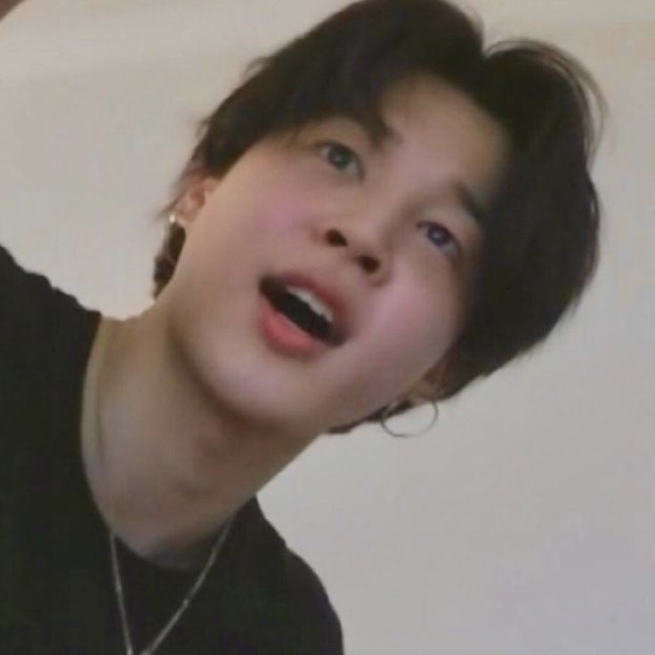 jimnshimochi's tweet photo. Jimin videos Armys are emotionally attached to ~ an endearing thread; https://t.co/XEGRyPW1fK
