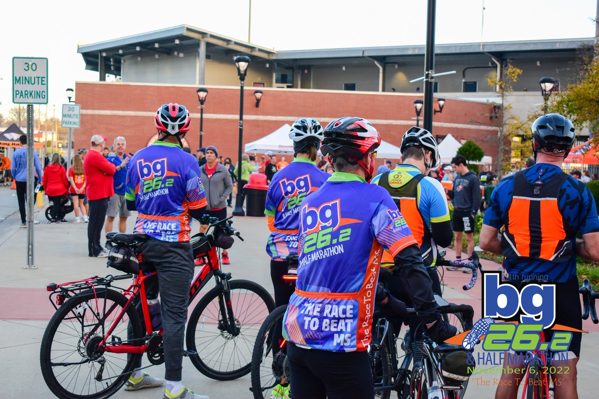 Bg262's tweet photo. ICYMI.
These sharp cycling jerseys created by BikeWalk BG for our cycling crew 🤩
That's all.

#bg262 #ICYMI #IYKYK #coursesupport #BikeMS #Volunteer #makeadifference #runningcommunity #communitysupport #theracetobeatms #BikeWalkBG #msawareness 
📸 Sarah Miller, @jalaubphoto https://t.co/WeTiZPzWaI