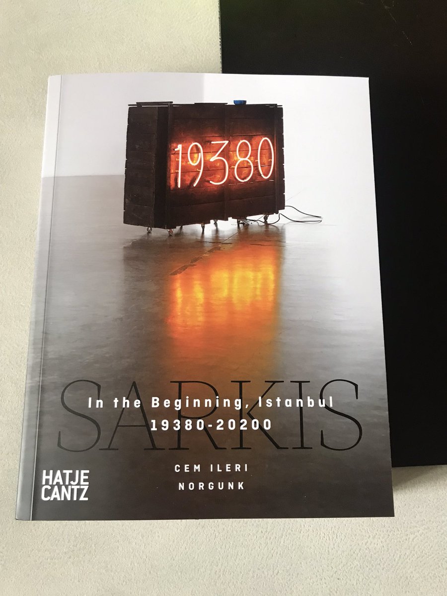 cemileri's tweet photo. “Sarkis / Başlangıçta, İstanbul 19380-20200” kitabımızın İngilizcesi      @HatjeCantz tarafından yayınlandı. Tüm @DIRIMART ekibine, @HazerOzil’e, çevirmenimiz Vanina Kutelas’a, @NorgunkYayla ve Bülent Erkmen’e sonsuz teşekkürler 🙏🙏🙏😍😍😍 https://t.co/7UATj0Dspo