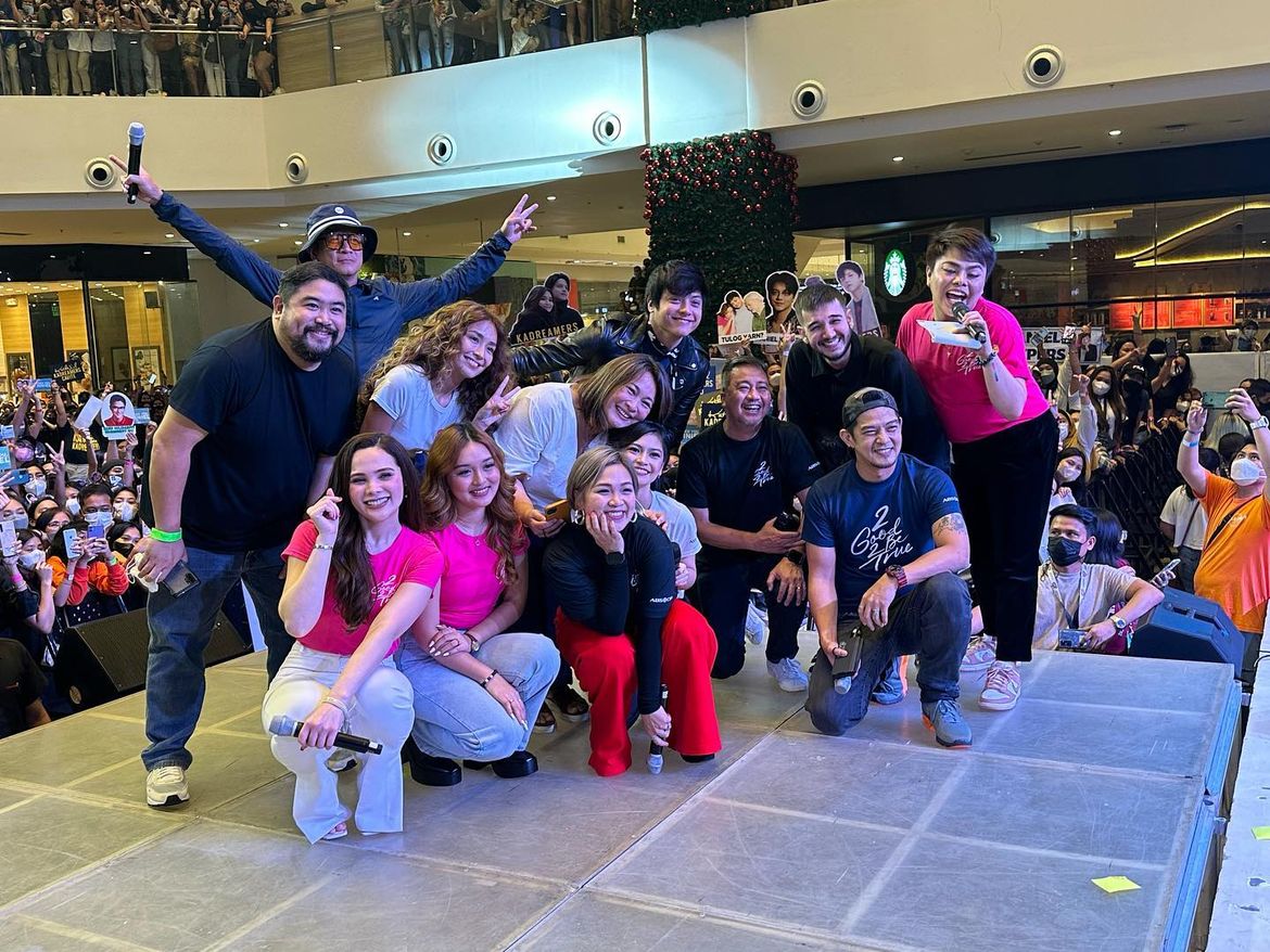 2G2BT FAM!!!! 🥰

KATHNIELS MALLSHOW COMEBACK

2GOOD2BETRUE THE FINALE

#2GoodMallShow2Remember #2GoodFinale2Remember