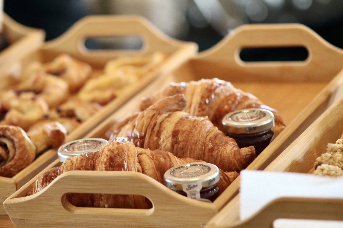 GrandTorquay's tweet photo. Today’s selection of homemade cakes &amp; pastries - why not pop in with some friends and indulge? 🥐 https://t.co/MvhCdHFeDR