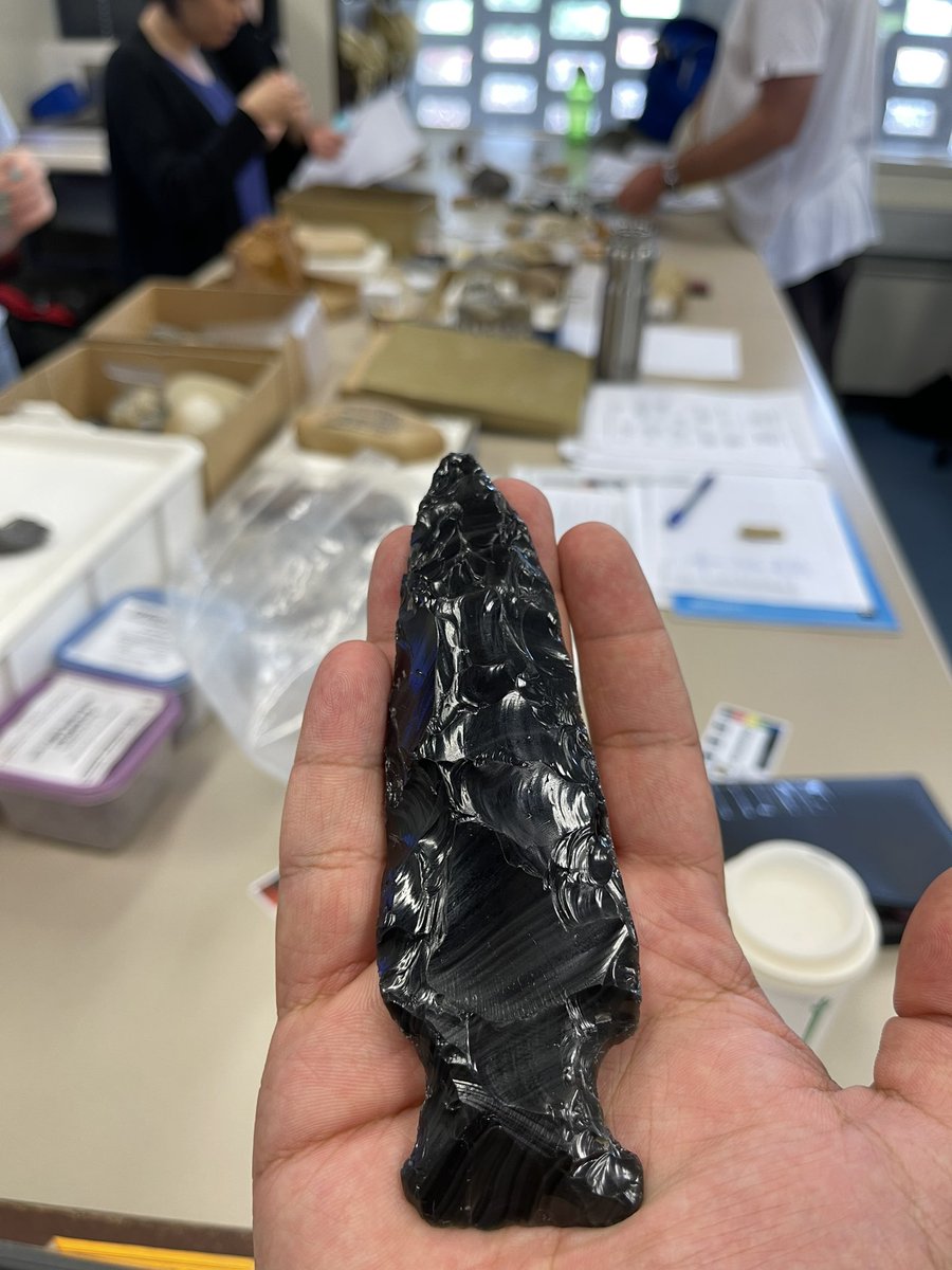 aziz502k's tweet photo. Stone artefact identification & analysis in the practical laboratory is critical in practising cultural heritage management and undertaking archaeological research. Thus, today we reached the end of the session with excellent output. Thanks to #FlindersRocks & @drspacejunk https://t.co/gMJVFDS2hl