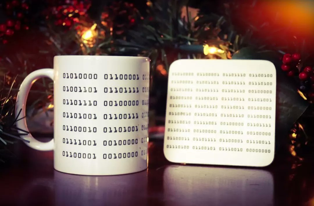 pandamotion2's tweet image. *beep boop beep* "I love you.”
Binary code mug and coaster gift set is currently £7.50 in the early Christmas sale.
etsy.com/listing/122344…
#etsyshop #giftideas #computercode #PandaMotion #christmas2022 #christmassales #binarycode #coaster #programmer #computergifts