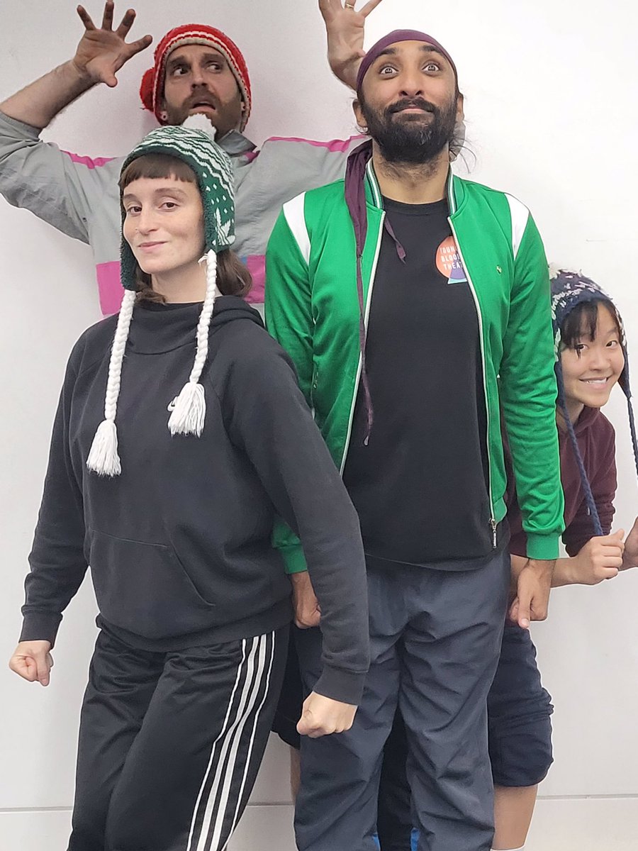 Anatomical tweet media