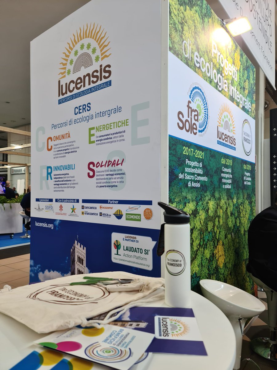 sisifosrl's tweet photo. Oggi a @Ecomondo abbiamo ricevuto, allo stand di #Sisifo, la visita del Ministro dell'ambiente e della sicurezza energetica, @GPichetto cui il nostro AD @lanzigiuseppe ha illustrato @lucensis_ e il Progetto di Custodia del Creato di @FrancescoEcon. 
#ProgettoLucensis #EoF2022 https://t.co/n3fMBlasjr