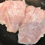 明太子などから作る特製ソースがよく合いそう!「鶏むね肉」を使った、とっても美味しそうな料理のレシピ!