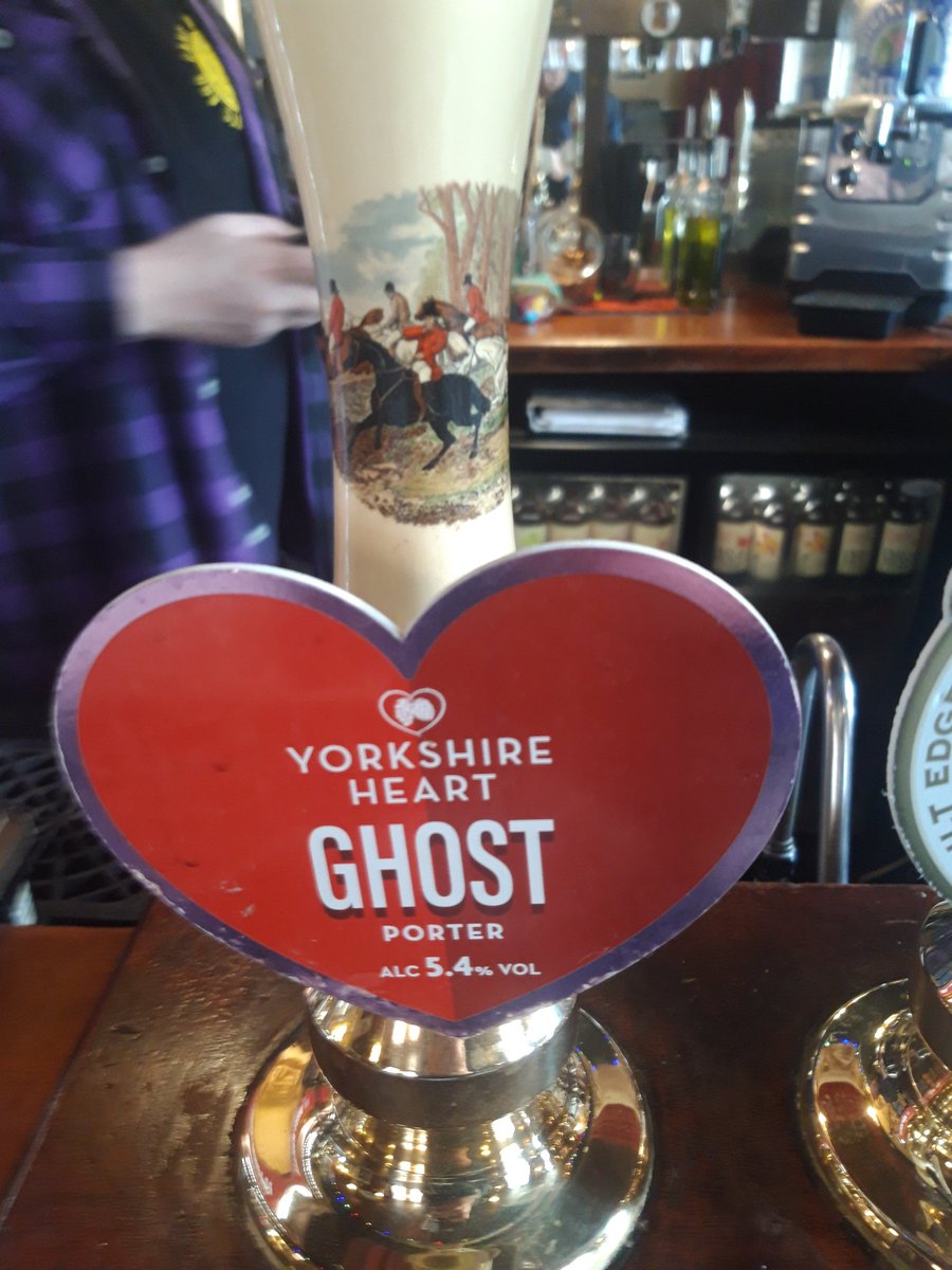 wireknox's tweet photo. What a great pub this is. Love visiting this when in Leeds #Knoxyontour #RLWC2021 #semion #ausvkiwis https://t.co/iZhc6OxXRL
